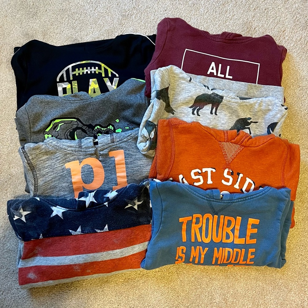 Lot of 8 2T boys hoodies